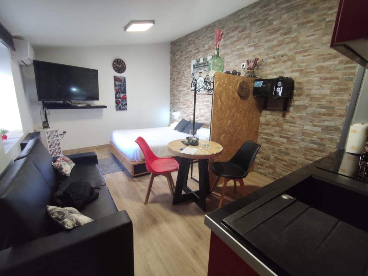 Casa Rural La Zzinetina Con Jacuzzi Constantina Exteriör bild